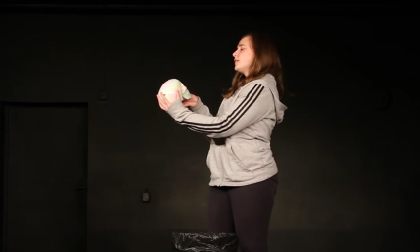 Šaptanje - Svjetski dan kazališta za djecu i mlade